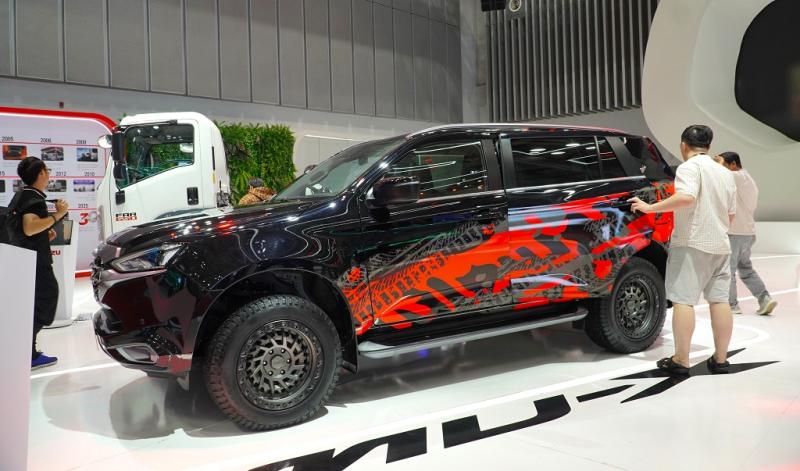 SUV 7 chỗ: Ford Everest tiếp tục thống trị, doanh số gấp 3 Toyota Fortuner - Ảnh 3.