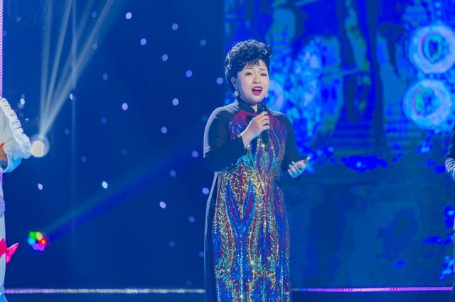 Cô gái 23 tuổi gây chú ý vì hát giống danh ca Phương Dung là ai?- Ảnh 2.