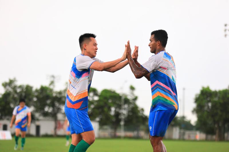 Công Phượng và Quang Hải bất phân thắng bại, lời hẹn đặc biệt ở Cúp quốc gia...- Ảnh 3. Công Phượng và Quang Hải bất phân thắng bại, lời hẹn đặc biệt ở Cúp quốc gia...- Ảnh 3.