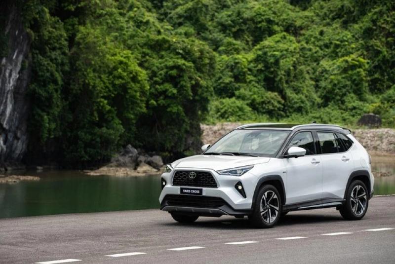 Toyota trở thành hãng xe 'ngoại' bán chạy nhất Việt Nam nửa đầu năm 2025 - Ảnh 1.