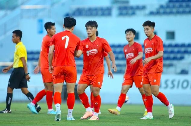 Muốn sân Việt Trì thành chảo lửa, giúp U.23 Việt Nam đi châu Á: Hãy mua vé, giá rất mềm!
- Ảnh 3. Muốn sân Việt Trì thành chảo lửa, giúp U.23 Việt Nam đi châu Á: Hãy mua vé, giá rất mềm!
- Ảnh 3.