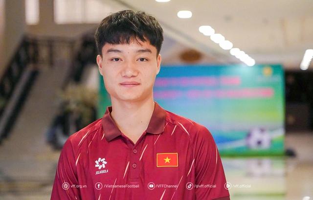 Trò cưng HLV Kim Sang-sik lần đầu đá ở quê nhà Phú Thọ: 'Mong khán giả...'- Ảnh 2.