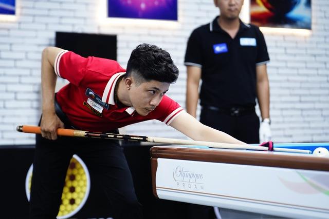 Billiards: Tung sê-ri khủng hạ cựu vô địch thế giới, Nguyễn Văn Tài đăng quang- Ảnh 1.