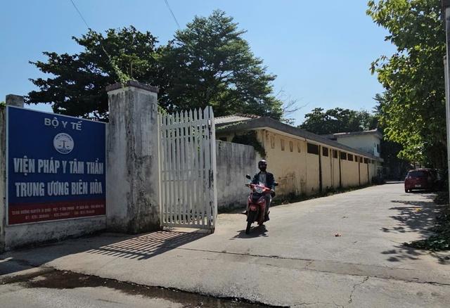 'Phù phép' bệnh án giám định tâm thần- Ảnh 1. 'Phù phép' bệnh án giám định tâm thần- Ảnh 1.