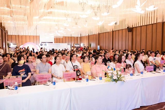 TP.HCM: Hơn 200 mẹ bầu tham gia Ngày hội sữa mẹ của Bệnh viện Phương Nam- Ảnh 1. TP.HCM: Hơn 200 mẹ bầu tham gia Ngày hội sữa mẹ của Bệnh viện Phương Nam- Ảnh 1.