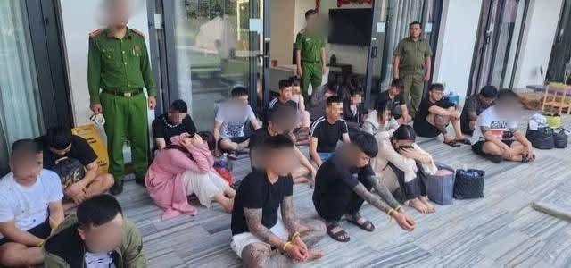 Đà Nẵng: Bắt quả tang 22 người mở 'tiệc' ma túy trong villa sang trọng- Ảnh 1.