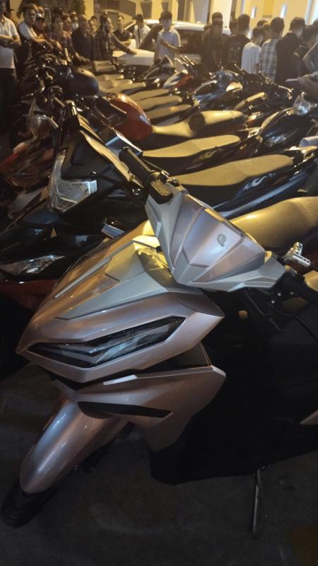 Đà Nẵng: Khởi tố 35 bị can mang hung khí náo loạn đường phố- Ảnh 6. Đà Nẵng: Khởi tố 35 bị can mang hung khí náo loạn đường phố- Ảnh 6.