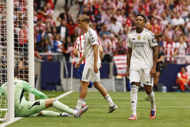 Sai lầm nghiêm trọng phá hỏng ‘phép thuật’ của HLV Alonso, Real Madrid thua thảm trận derby- Ảnh 3.