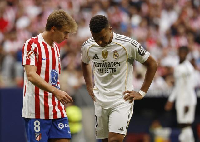 Sai lầm nghiêm trọng phá hỏng ‘phép thuật’ của HLV Alonso, Real Madrid thua thảm trận derby- Ảnh 4.