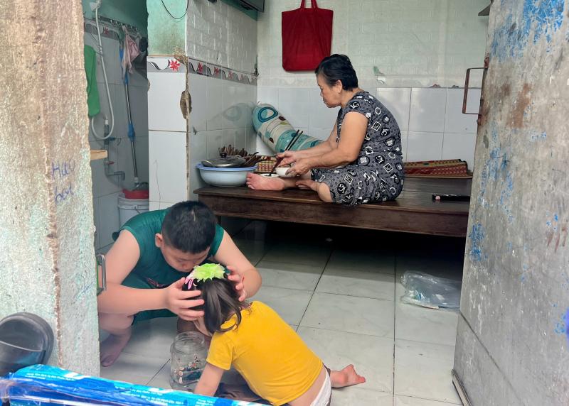 'Mái ấm rẻ nhất TP.HCM', chủ trọ tiết lộ lý do gần 10 năm không tăng giá- Ảnh 2.