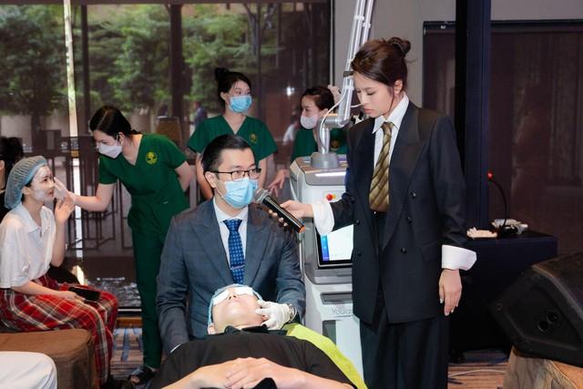 Pearl Premium Clinic tiên phong công nghệ YouLaser Prime: Chuẩn hóa phác đồ sẹo rỗ, trẻ hóa- Ảnh 3. Pearl Premium Clinic tiên phong công nghệ YouLaser Prime: Chuẩn hóa phác đồ sẹo rỗ, trẻ hóa- Ảnh 3.