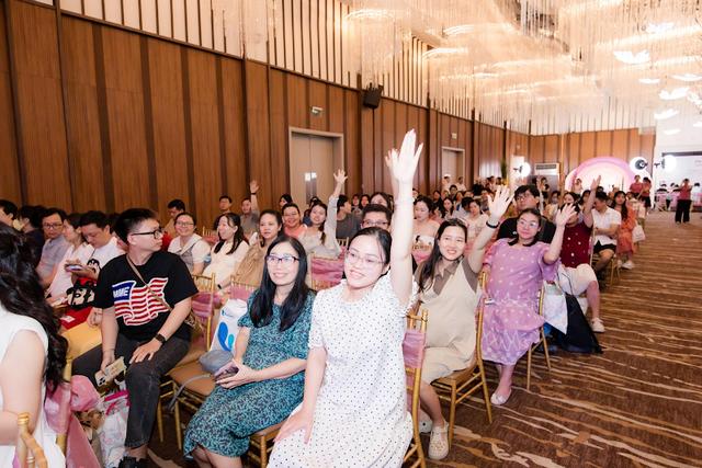 TP.HCM: Hơn 200 mẹ bầu tham gia Ngày hội sữa mẹ của Bệnh viện Phương Nam- Ảnh 3. TP.HCM: Hơn 200 mẹ bầu tham gia Ngày hội sữa mẹ của Bệnh viện Phương Nam- Ảnh 3.