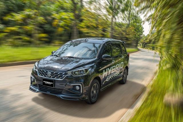 3 ô tô cũ dưới 450 triệu nên mua chạy dịch vụ thay vì chọn Mitsubishi Xpander - Ảnh 2. 3 ô tô cũ dưới 450 triệu nên mua chạy dịch vụ ngoài Mitsubishi Xpander - Ảnh 2.