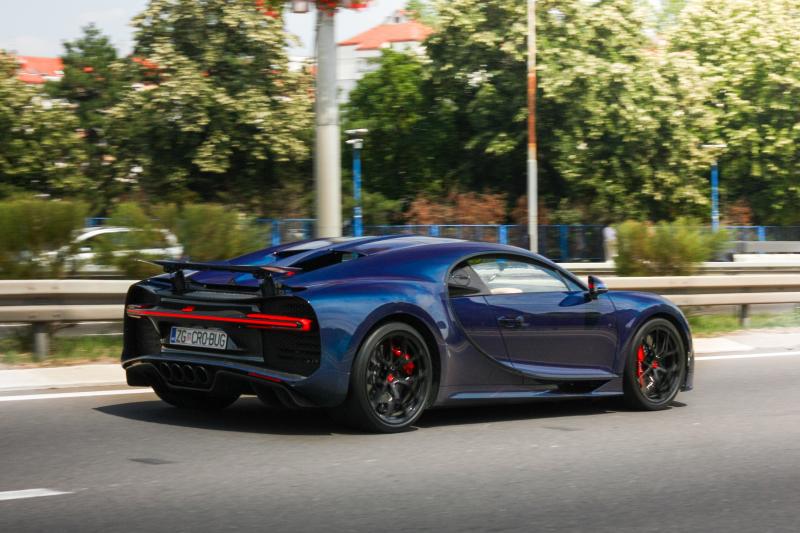 bugatti,  chiron,  veyron,  tourbillon,  sieu xe,  hypercar,  w16,  v16,  iaa,  iaa mobility,  iaa mobility 2025,  bugatti chiron,  chiron sport,  bugatti chiron sport,  ceo,  mate rimac anh 12