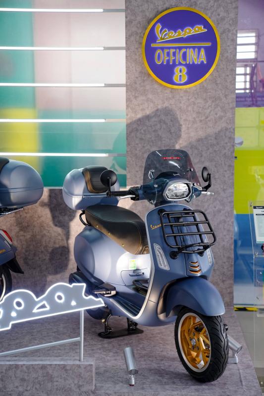 Gia xe Vespa anh 10