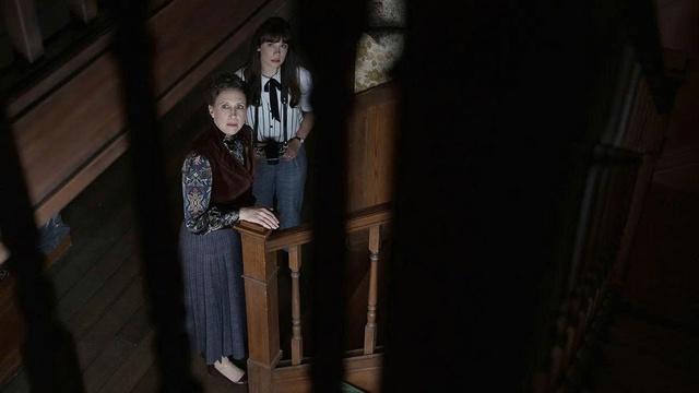 'The Conjuring: Nghi lễ cuối cùng' là phim kinh dị có doanh thu mở màn cao nhất - Ảnh 1.