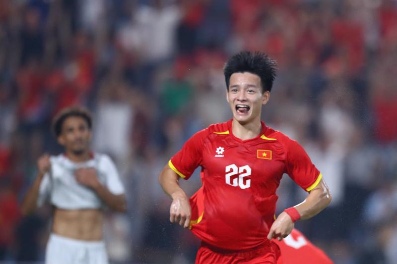 Thanh Nhàn ghi bàn đẳng cấp, U.23 Việt Nam thắng Yemen: VFF thưởng lớn vì tấm vé vàng châu Á- Ảnh 8. Thanh Nhàn ghi bàn đẳng cấp, U.23 Việt Nam thắng Yemen: VFF thưởng lớn vì tấm vé vàng châu Á - Ảnh 2.