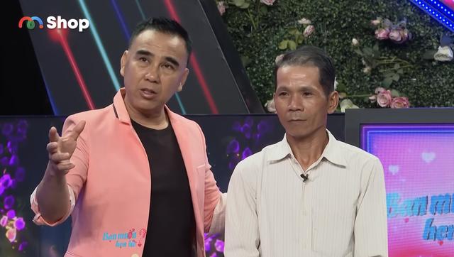 Tài xế đơn thân tìm vợ bị từ chối hẹn hò tại chương trình truyền hình - Ảnh 4. Tài xế đơn thân tìm vợ bị từ chối hẹn hò tại chương trình truyền hình - Ảnh 4.