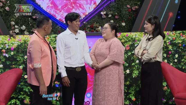 Nữ chính 35 tuổi chủ động chinh phục người đàn ông nhút nhát trên show hẹn hò- Ảnh 1.