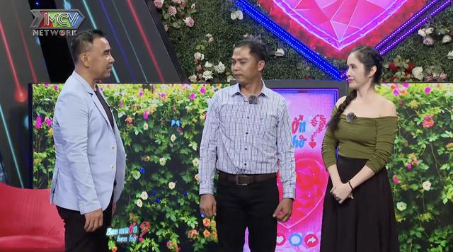 Chủ doanh nghiệp vận tải tìm hạnh phúc trên sóng truyền hình bạn muốn hẹn hò - Ảnh 4. Chủ doanh nghiệp vận tải tìm hạnh phúc trên sóng truyền hình bạn muốn hẹn hò - Ảnh 4.