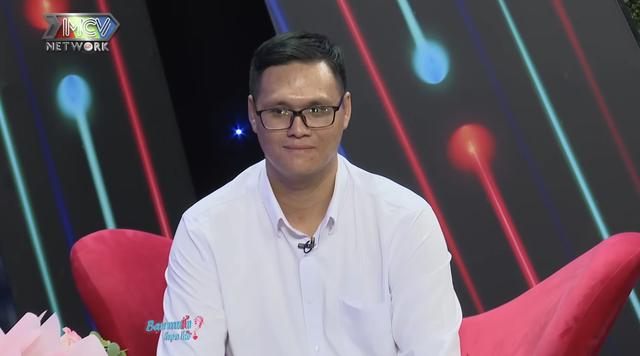 Chàng trai đến show hẹn hò, được mẹ ủng hộ bấm nút với mẹ đơn thân - Ảnh 2.