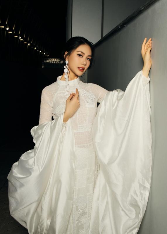 Bùi Quỳnh Hoa bị dọa tung clip nhạy cảm, phía Miss Universe Vietnam nói gì? - Ảnh 2.
