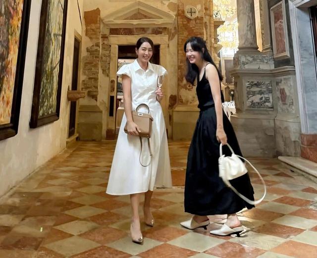 Son Ye Jin và Lee Min Jung bất ngờ chia sẻ khoảnh khắc đời thường cùng nhau - Ảnh 2.