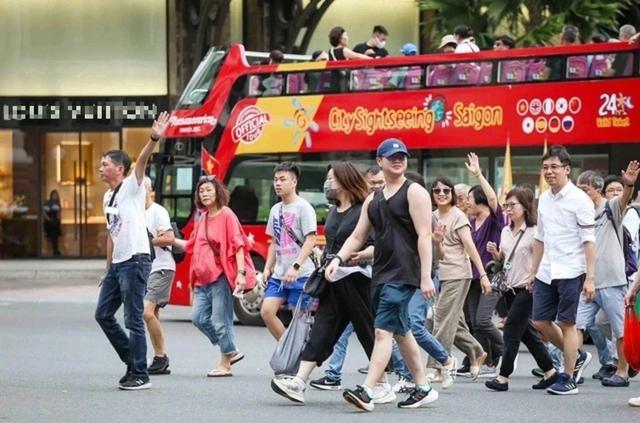 Việt Nam thu hút khách quốc tế , Trung Quốc và Hàn Quốc vượt Thái Lan trong du lịch - Ảnh 1.