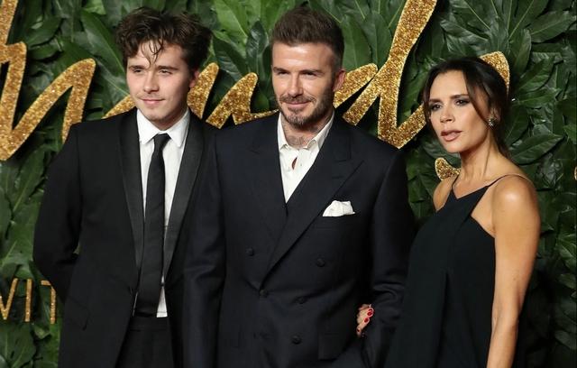 Brooklyn vẫn xuất hiện trong phim tài liệu của Victoria Beckham giữa mâu thuẫn gia đình - Ảnh 1.