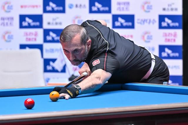 Billiards: Cơ thủ Việt Nam đánh bại 'vua múa' Thổ Nhĩ Kỳ tại PBA- Ảnh 2. Billiards: Cơ thủ Việt Nam đánh bại 'vua múa' Thổ Nhĩ Kỳ tại PBA- Ảnh 2.