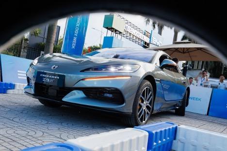 BYD Technology Week Nghệ An: Người dân miền Trung nói gì sau trải nghiệm? - Ảnh 4.