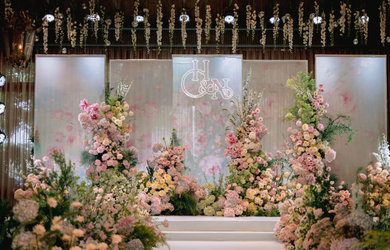 Thanh Bạch, Lý Nhã Kỳ dự đám cưới của Hồ Quang Hiếu và vợ người mẫu - Ảnh 8.