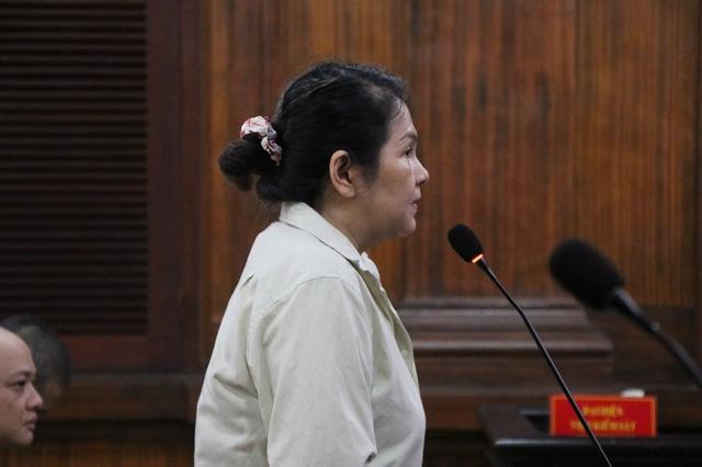 Chủ nhà thuốc Mỹ Châu không được áp dụng tình tiết 'thành khẩn khai báo'?- Ảnh 1. Chủ nhà thuốc Mỹ Châu không được áp dụng tình tiết 'thành khẩn khai báo'?- Ảnh 1.