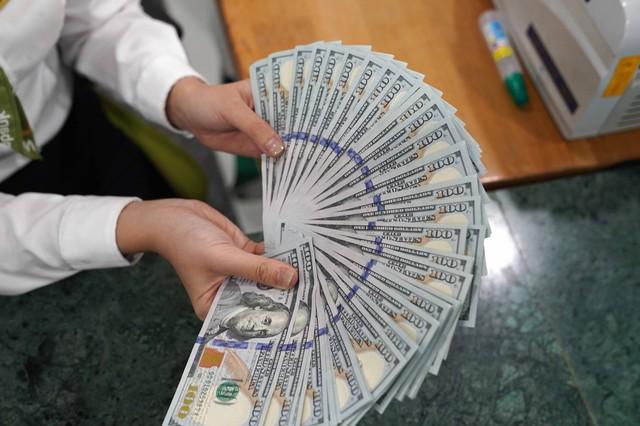 Giá USD hôm nay 18.9.2025: Đô la trong ngân hàng giảm- Ảnh 1. Giá USD hôm nay 18.9.2025: Đô la trong ngân hàng giảm- Ảnh 1.