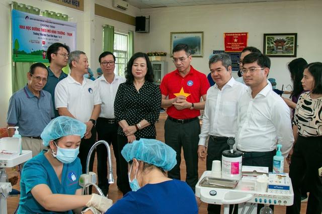 Triển khai chăm sóc răng miệng cho học sinh và người cao tuổi tại Côn Đảo- Ảnh 1. Triển khai chăm sóc răng miệng cho học sinh và người cao tuổi tại Côn Đảo- Ảnh 1.