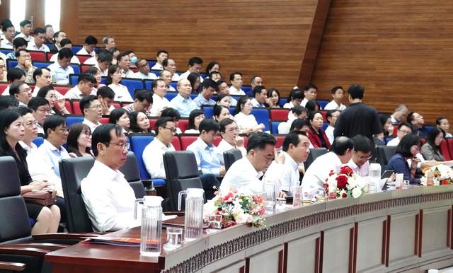 TP.HCM sẽ kiểm điểm bí thư, chủ tịch phường xã chậm trễ giải phóng mặt bằng- Ảnh 2. TP.HCM sẽ kiểm điểm bí thư, chủ tịch phường xã chậm trễ giải phóng mặt bằng- Ảnh 2.