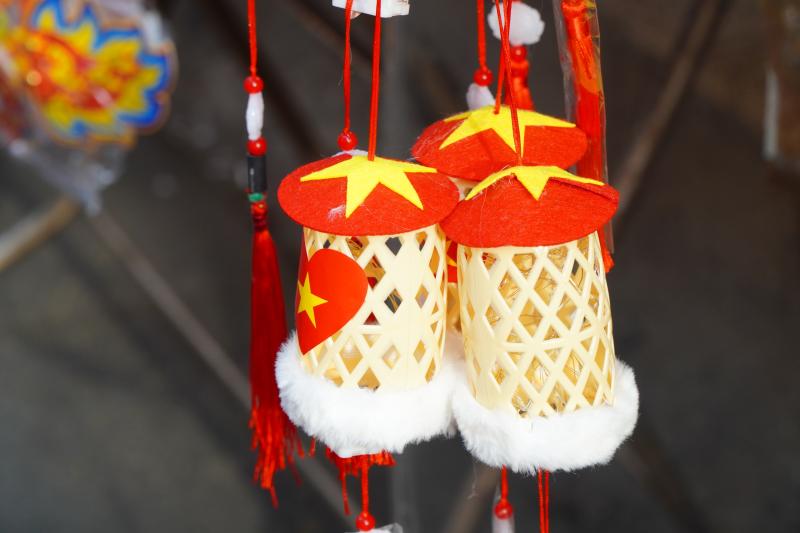 Những địa điểm khám phá Trung thu xưa giữa lòng TP . HCM không thể bỏ lỡ - Ảnh 2. Những địa điểm khám phá Trung thu xưa giữa lòng TP . HCM không thể bỏ lỡ - Ảnh 2.