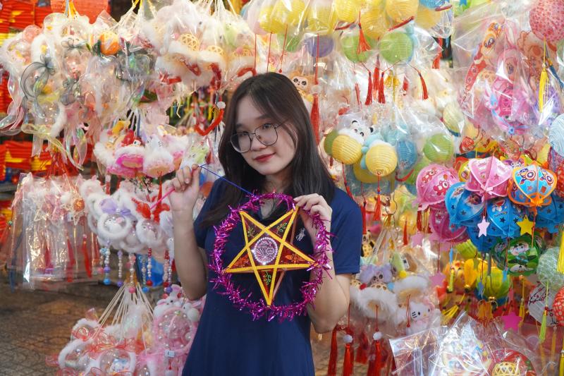 Những địa điểm khám phá Trung thu xưa giữa lòng TP . HCM không thể bỏ lỡ - Ảnh 11. Những địa điểm khám phá Trung thu xưa giữa lòng TP . HCM không thể bỏ lỡ - Ảnh 11.