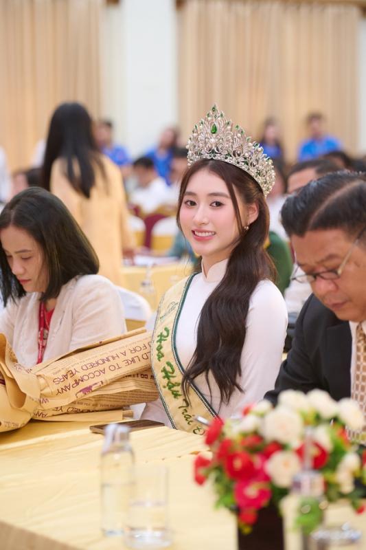 Mỹ nhân 19 tuổi đăng quang Hoa hậu Trái đất Việt Nam 2025 giờ ra sao?  - Ảnh 2.