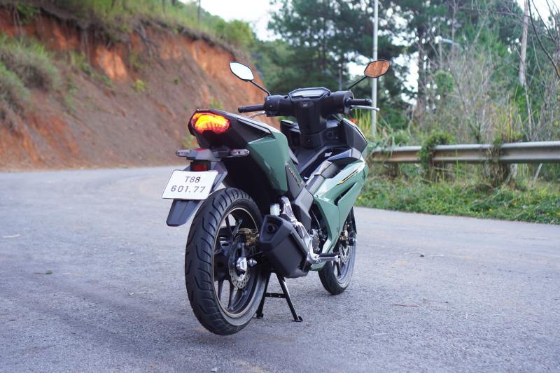 Honda Winner R anh 11