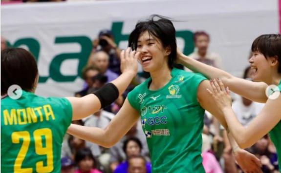 Thanh Thúy ra mắt ấn tượng, tràn trề cơ hội đấu chính tại Nhật Bản - Ảnh 1. Thanh Thúy ra mắt ấn tượng, tràn trề cơ hội đấu chính tại Nhật Bản - Ảnh 1.