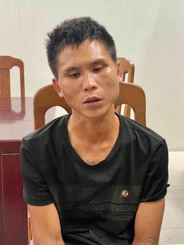 Bắt nghi phạm xông vào trụ sở chém trọng thương phó trưởng công an xã- Ảnh 1. Bắt nghi phạm xông vào trụ sở chém trọng thương phó trưởng công an xã- Ảnh 1.