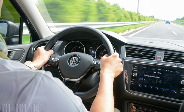 5 hành vi của người dùng ô tô tưởng vô hại lại tiềm ẩn nhiều rủi ro - Ảnh 1.