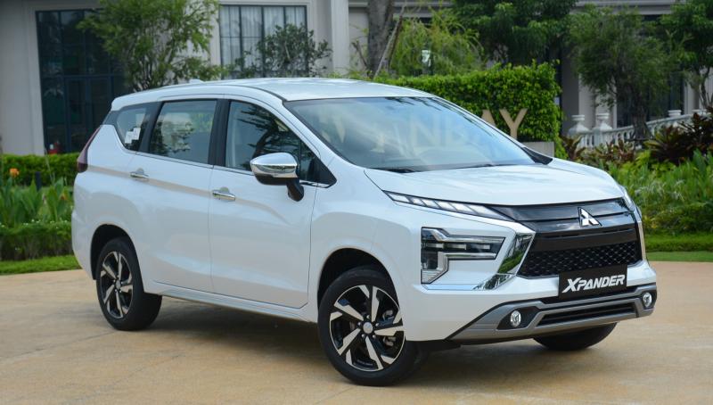 10 ô tô động cơ xăng, dầu bán chạy nhất tháng 8.2025: Xe Toyota áp đảo - Ảnh 7.