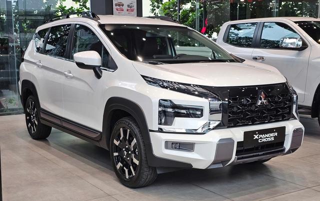 Xe MPV máy xăng dưới 700 triệu tại Việt Nam 'đua' giảm giá, làm mới mẫu mã- Ảnh 5.