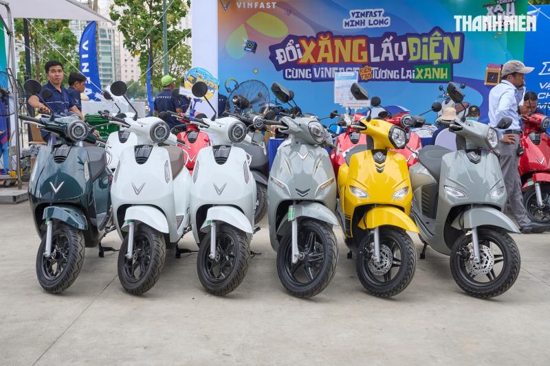 Người Việt dần từ bỏ xe xăng, tăng mua xe máy điện- Ảnh 2. Người Việt dần từ bỏ xe xăng, tăng mua xe máy điện- Ảnh 2.
