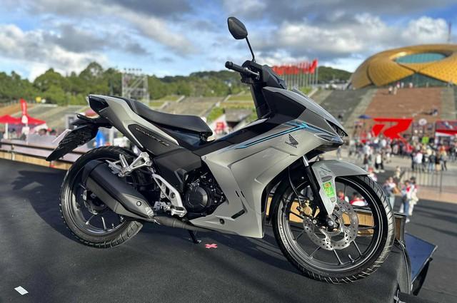 Honda Winner R thay Winner X tại Việt Nam: ‘Bình mới rượu cũ’, giá từ 46 triệu - Ảnh 2.