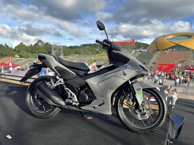 Người Việt nói gì về thiết kế Honda Winner R? - Ảnh 1. Người Việt nói gì về thiết kế Honda Winner R? - Ảnh 1.