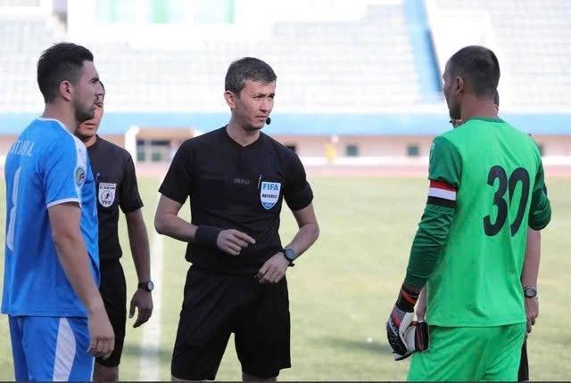U.23 Việt Nam đấu U.23 Bangladesh: Ông Kim tung đội hình cực mạnh, lựa chọn gương mặt 'lạ'- Ảnh 2.
