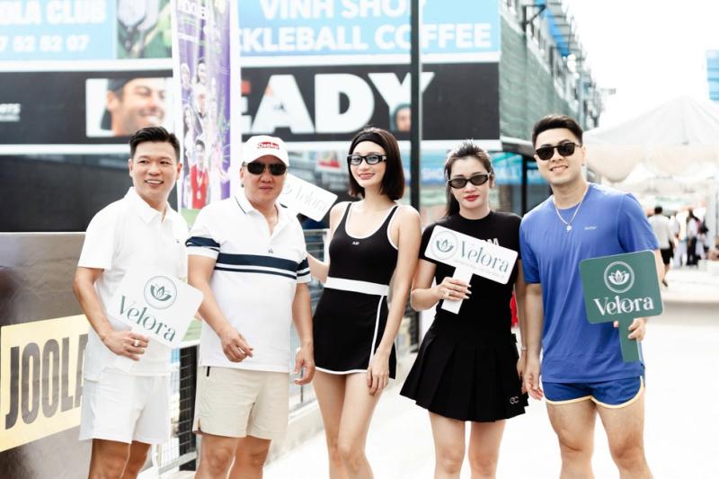 Ca sĩ TiTi và Akira Phan bùng cháy đam mê pickleball- Ảnh 2.